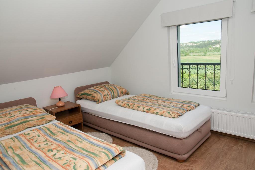 Deluxe Apartments Hévíz Pokoj fotografie