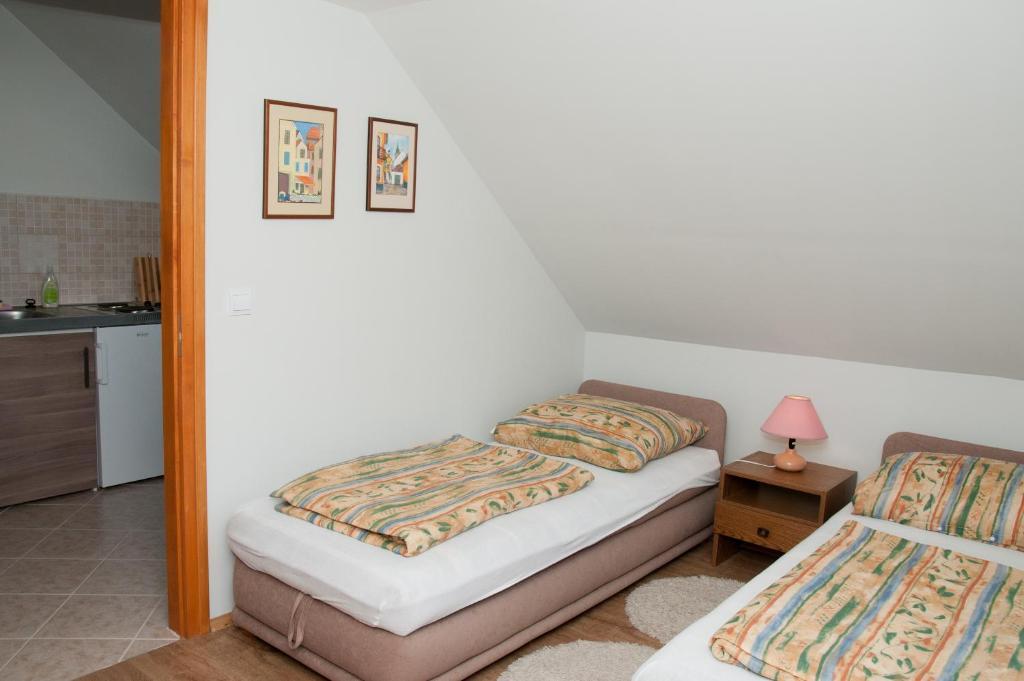 Deluxe Apartments Hévíz Pokoj fotografie
